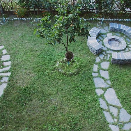 Shivadya Tirthan - Tirthan Valley Banjār Exteriör bild