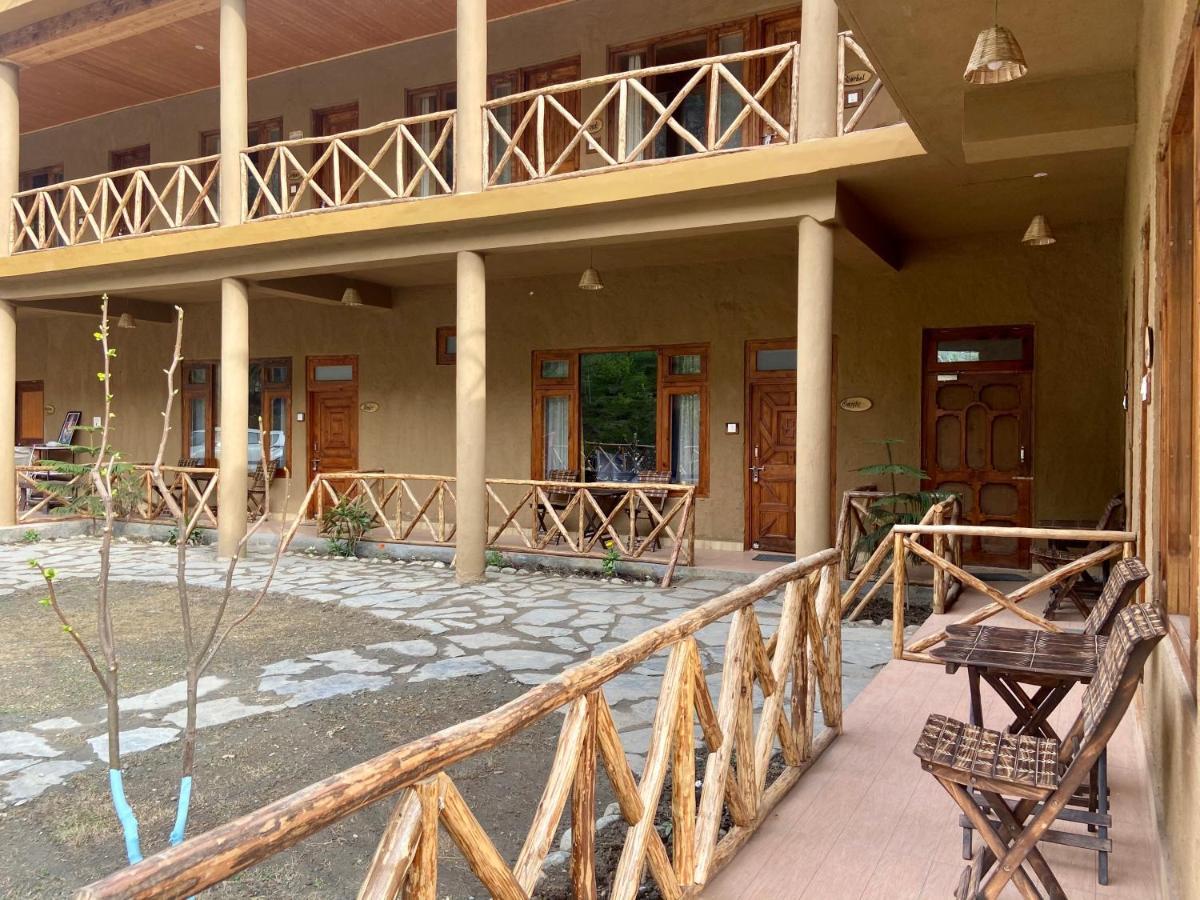Shivadya Tirthan - Tirthan Valley Banjār Exteriör bild