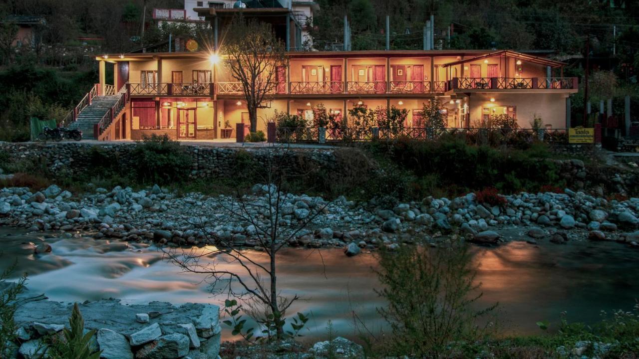 Shivadya Tirthan - Tirthan Valley Banjār Exteriör bild