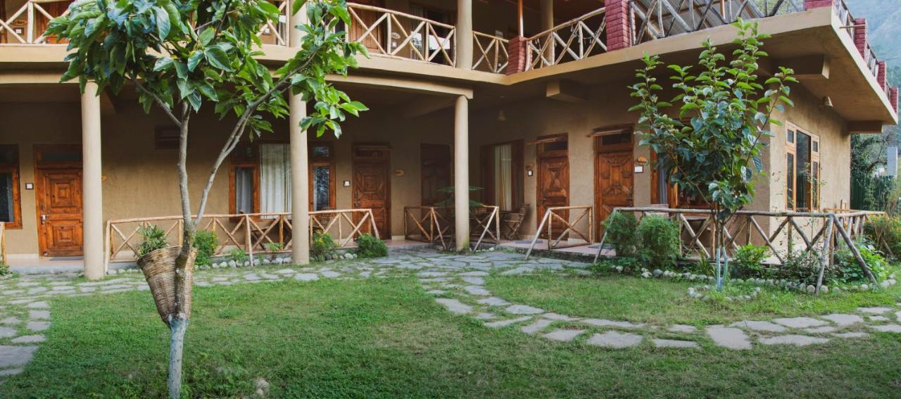Shivadya Tirthan - Tirthan Valley Banjār Exteriör bild
